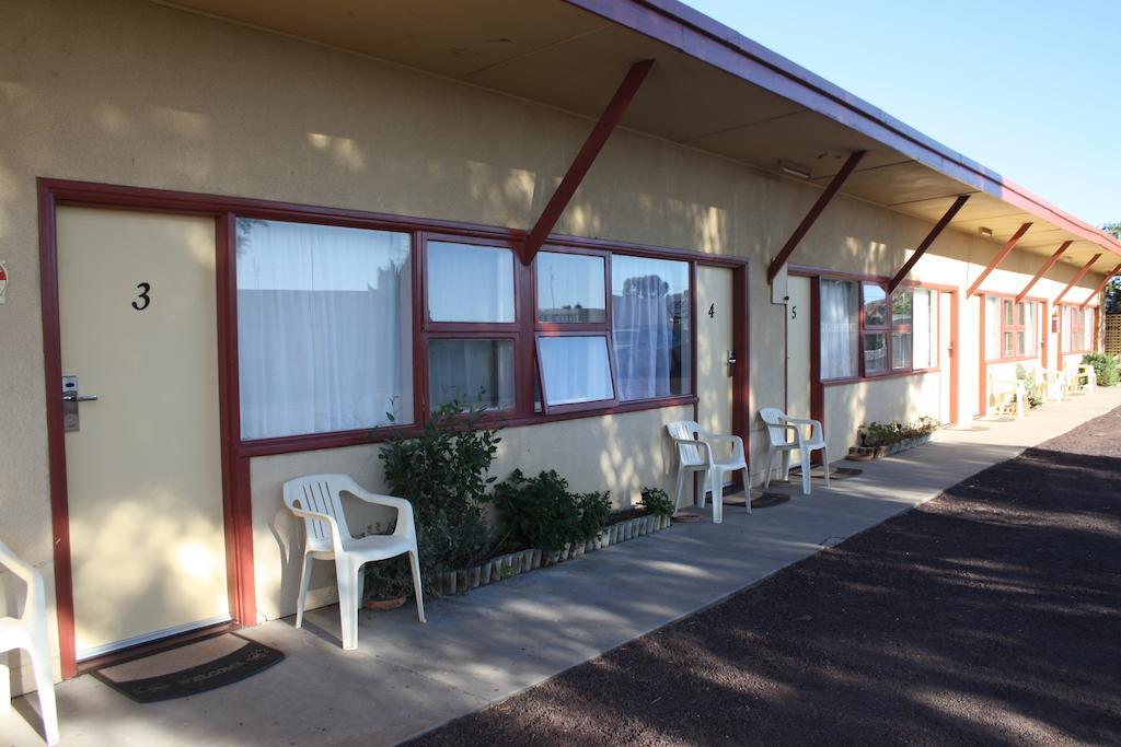 Nhill Oasis Motel Екстер'єр фото